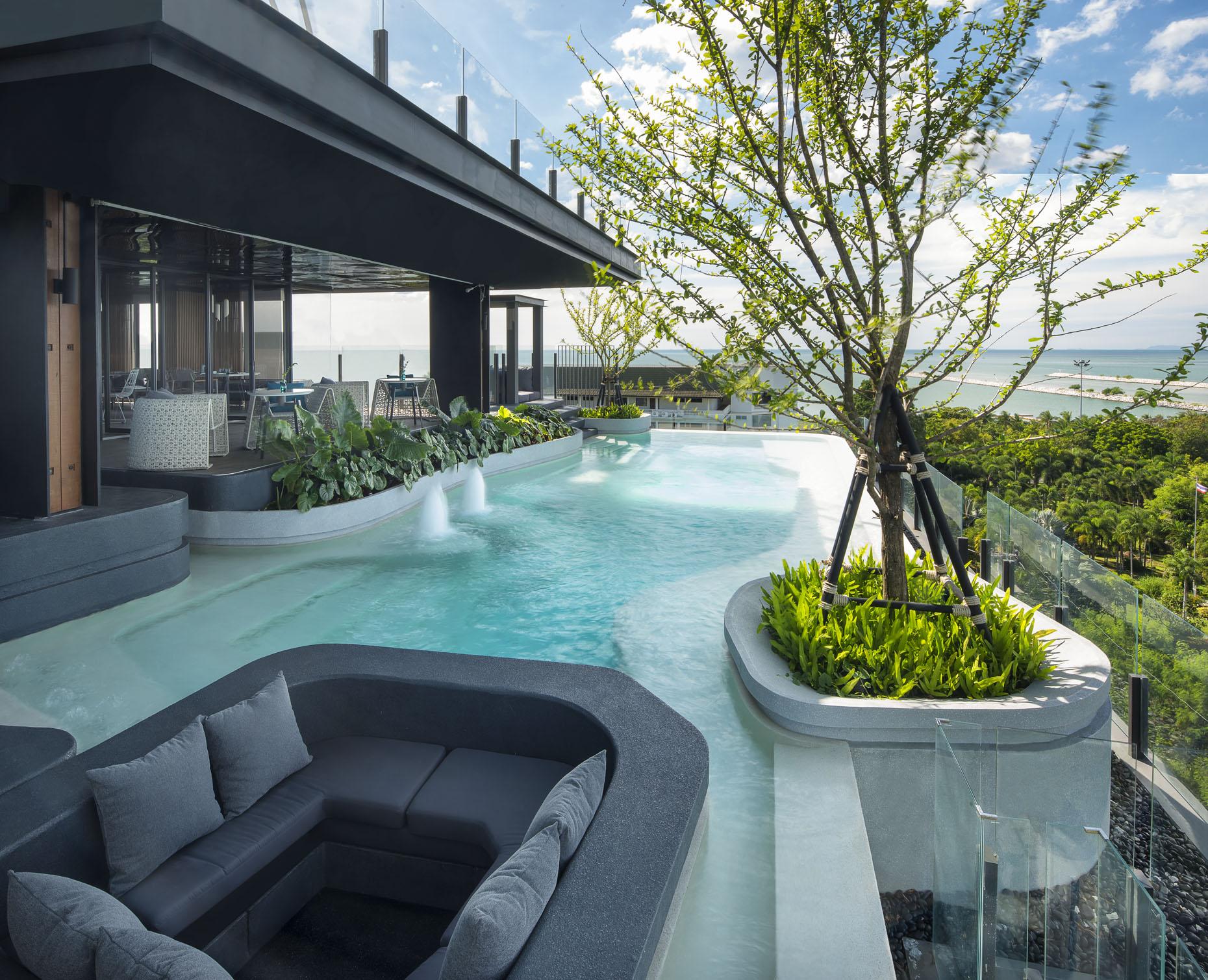 Hotel Cross Vibe Pattaya Seaphere