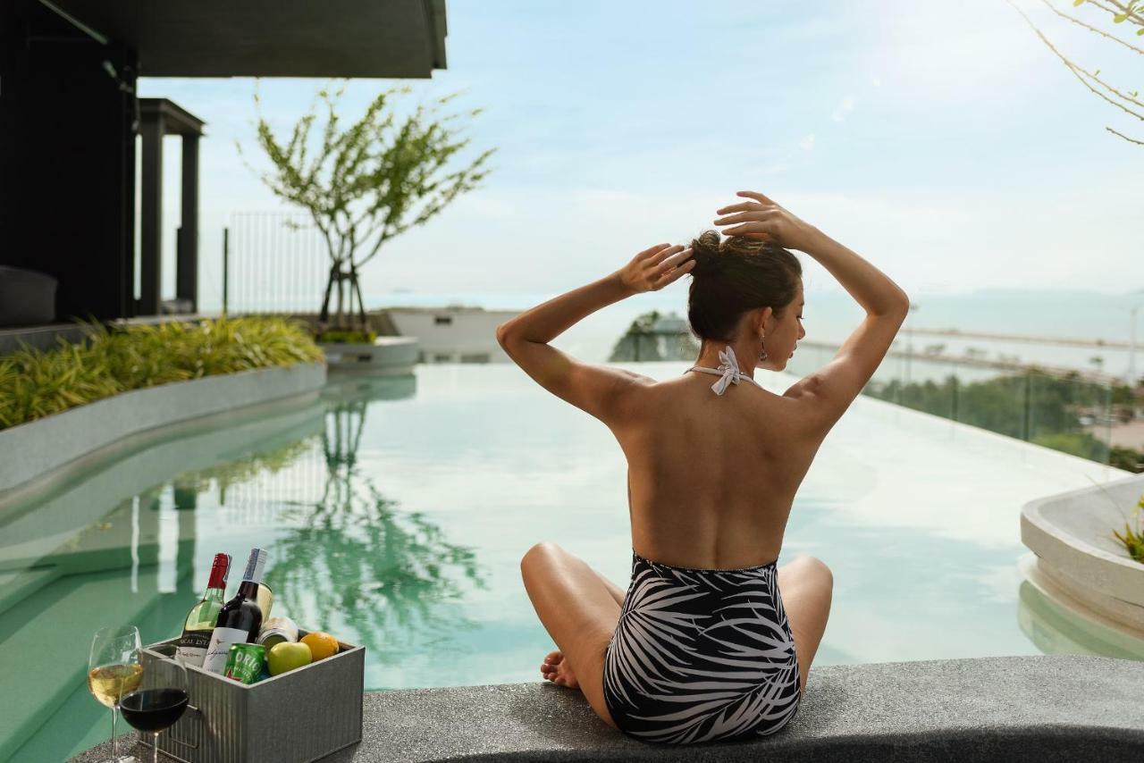Cross Vibe Pattaya Seaphere 4*